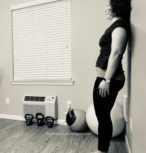 The wall lean exercise strengthens posture and all of the neck extensors to create better alignment. 