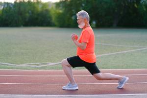 Warming up the right way keeps you exercising longer even into old age. 